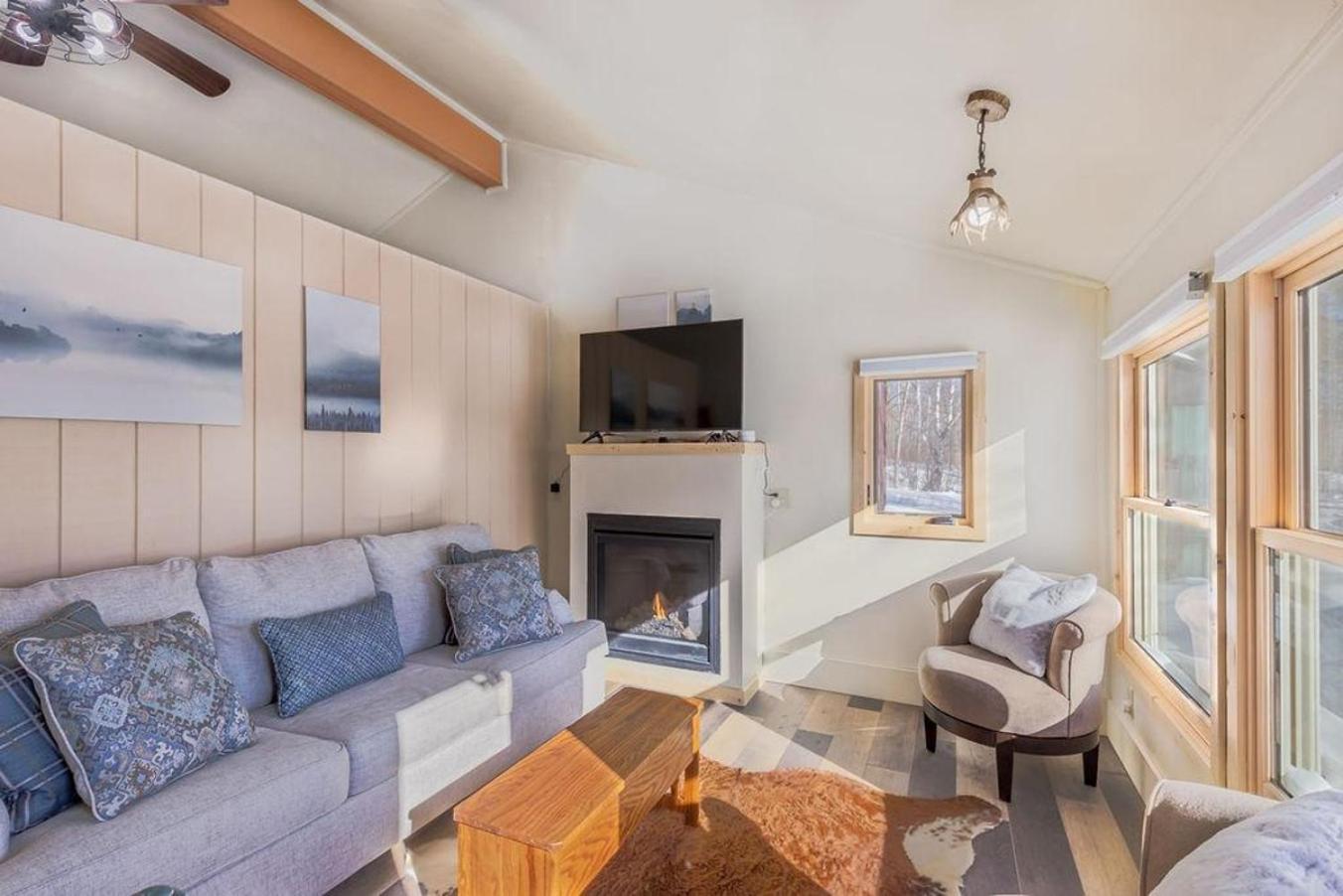 Cozy Bear Den - Sauna New Kitchen Fireplace Large Tv Wifi Indoor Sauna Tofte Eksteriør bilde